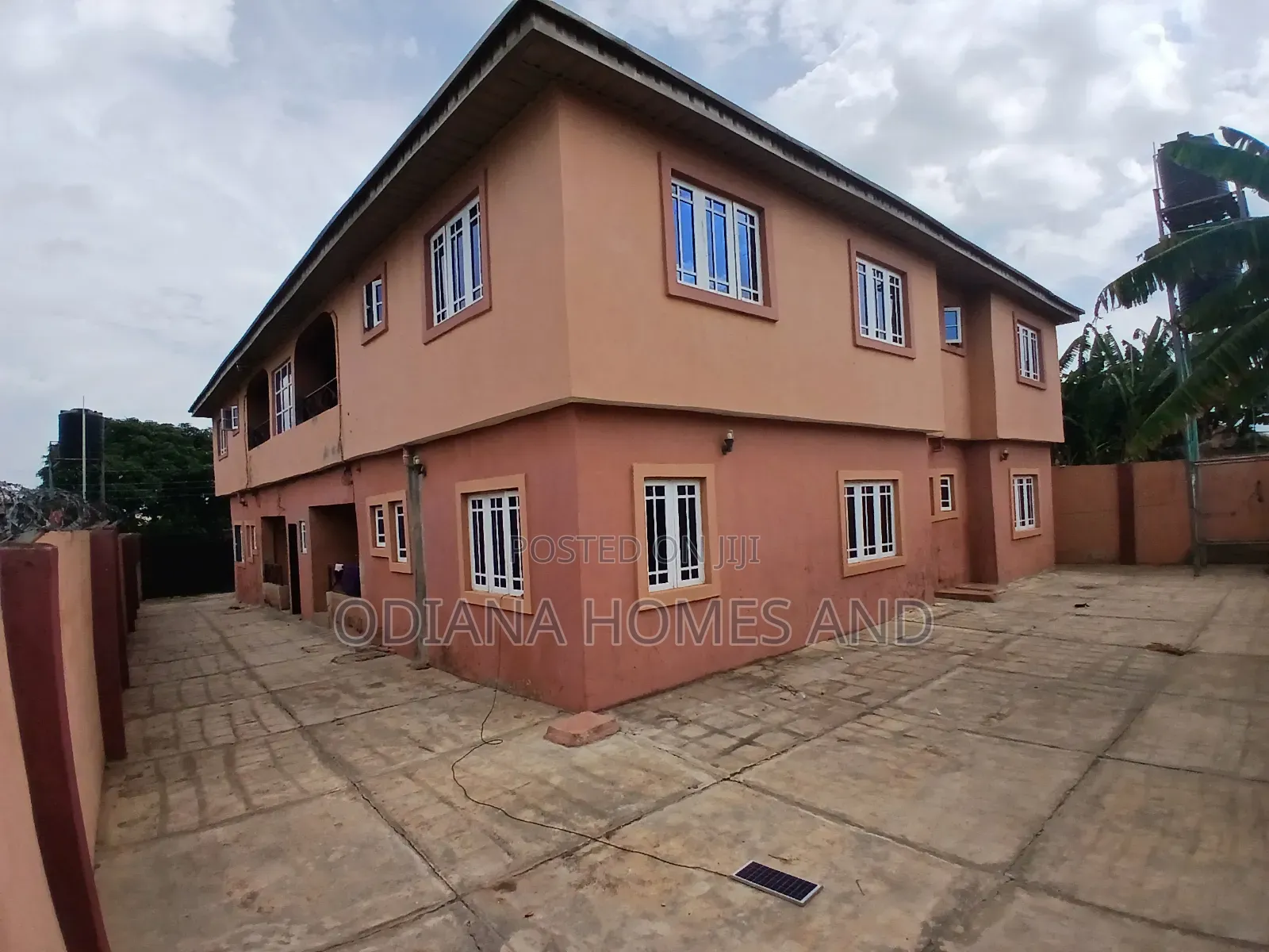 12bdrm Block of Flats in Liberty Academy, Akala Express for sale in Akala Express