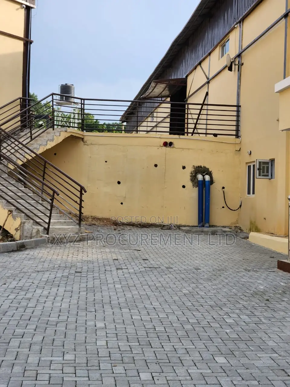 6,000 SQM Warehouse Complex With Offices and a Showroom in Idu Industrial