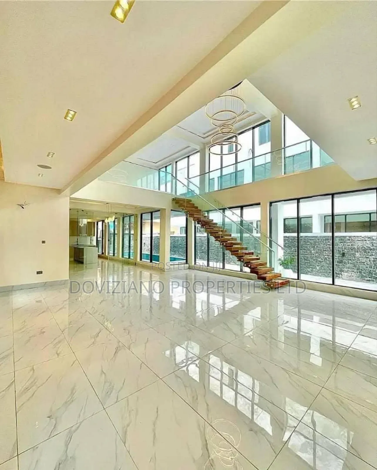 6bdrm Duplex in Lekki Phase 1 for sale in Lekki Phase 1