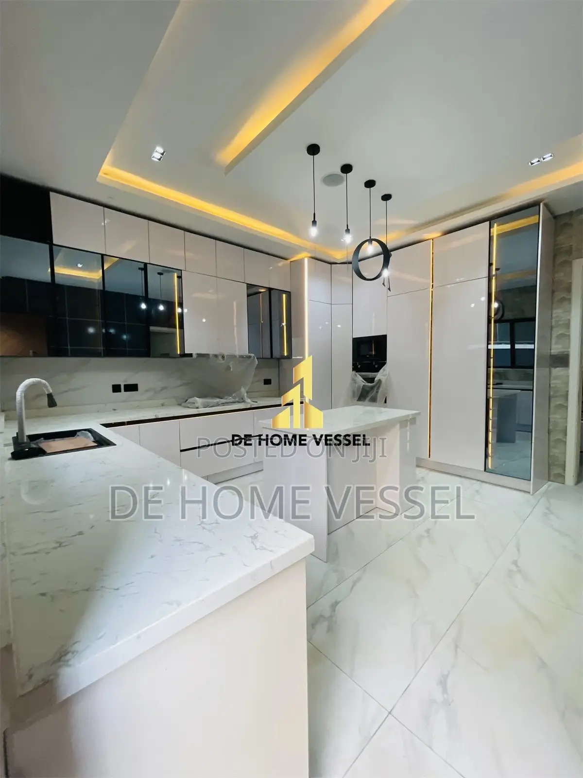 5bdrm Duplex in Lekki for sale in Lekki