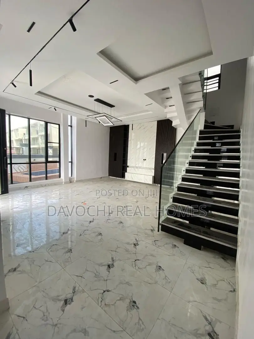 5bdrm Duplex in Orchid Road, Lekki Phase 2 for rent in Lekki Phase 2