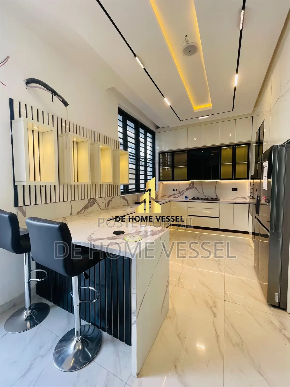 5bdrm Duplex in Lekki for sale in Lekki