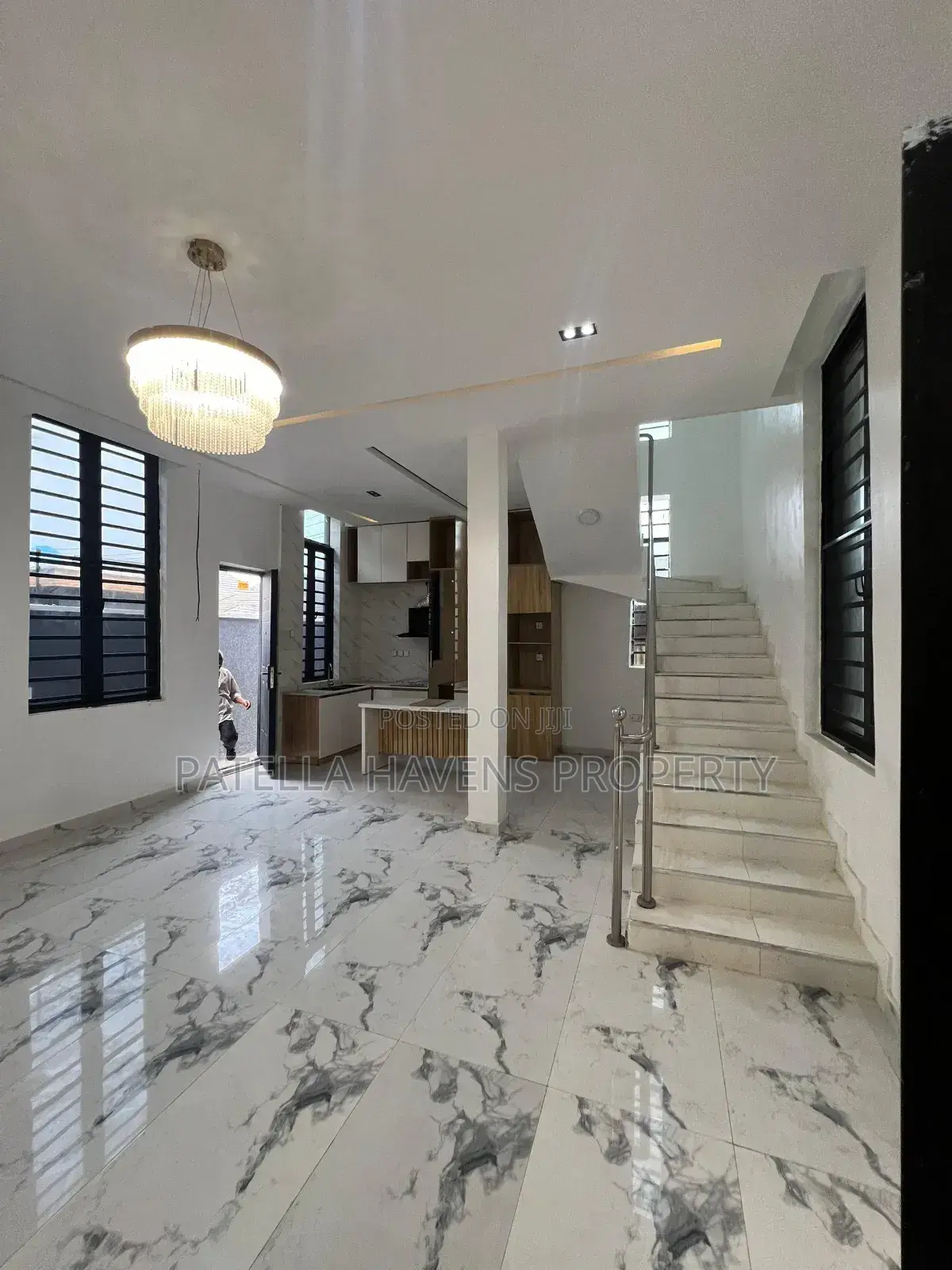 3bdrm Duplex in Ajah for sale in Ajah