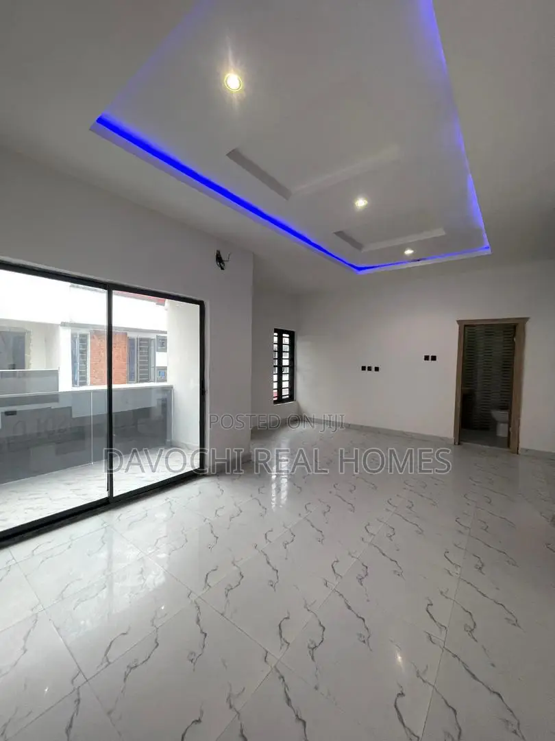 4bdrm Duplex in Orchid Road, Lekki Phase 2 for rent in Lekki Phase 2