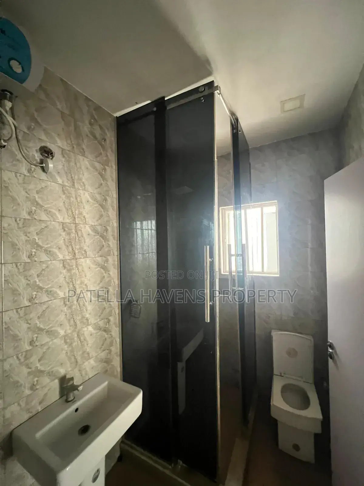 4bdrm Duplex in Sangotedo for sale in Sangotedo