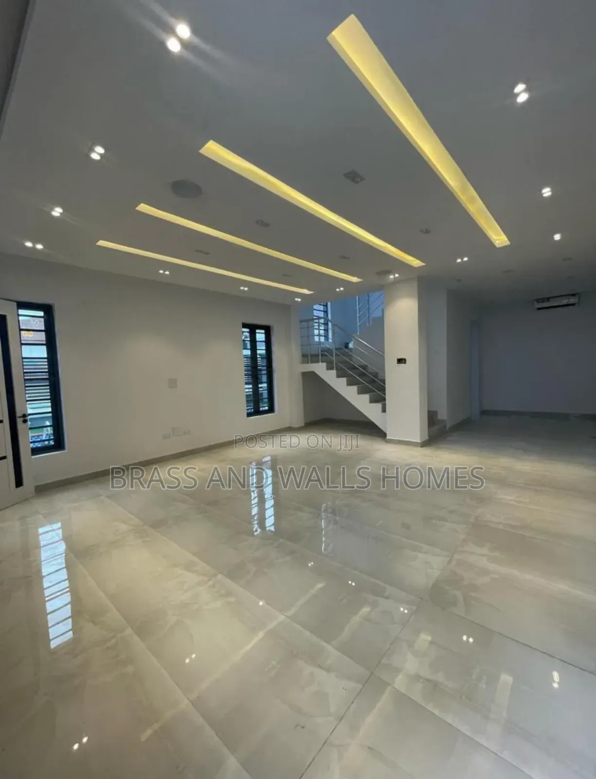 Furnished 5bdrm Duplex in Ikeja GRA for sale in Ikeja GRA