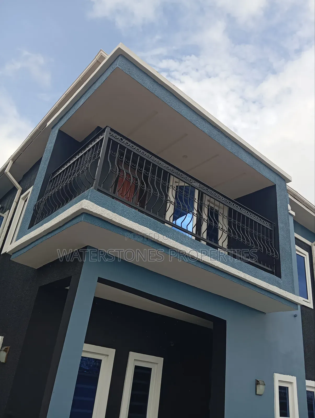 Commercial Flats for Rent in Oshimili South