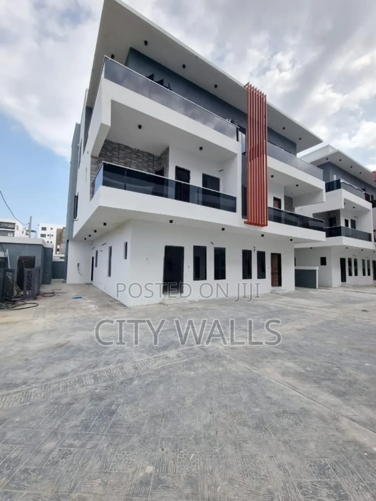 4bdrm Townhouse / Terrace in Ikota for rent in Ikota