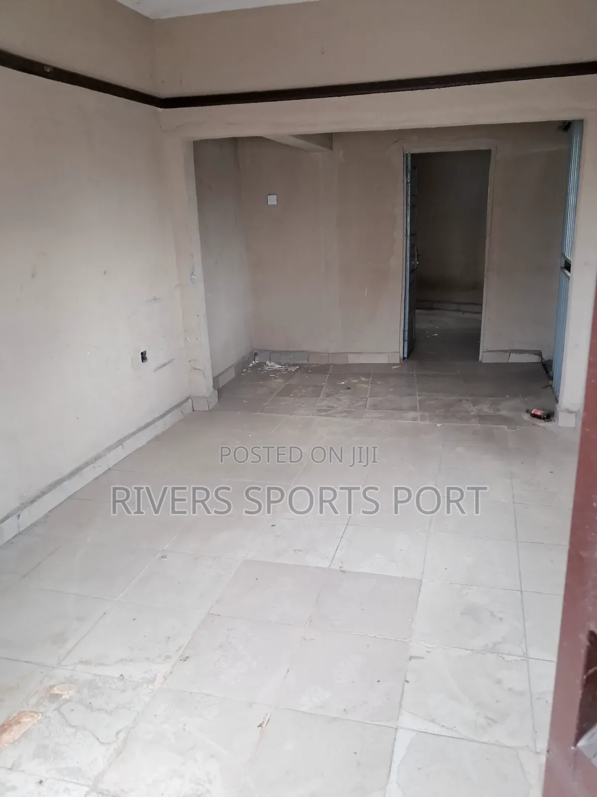 Shop to Let With Office at 110 Ikwerre Road Mile 2 in Obio-Akpor