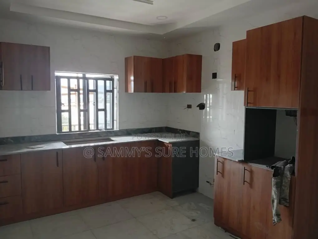 3bdrm Block of Flats in Mabushi Abuja for rent in Mabushi