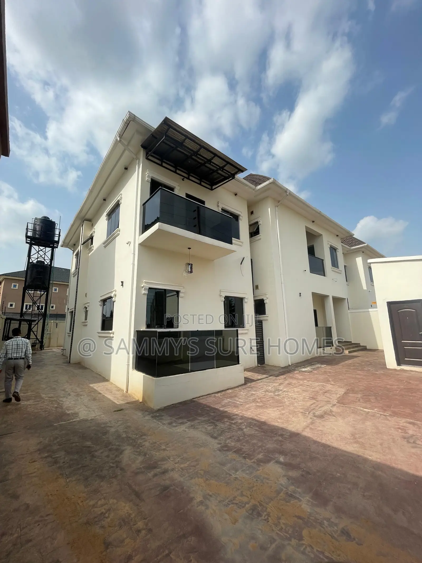 3bdrm Block of Flats in Fo1 Main Kubwa for rent in Kubwa