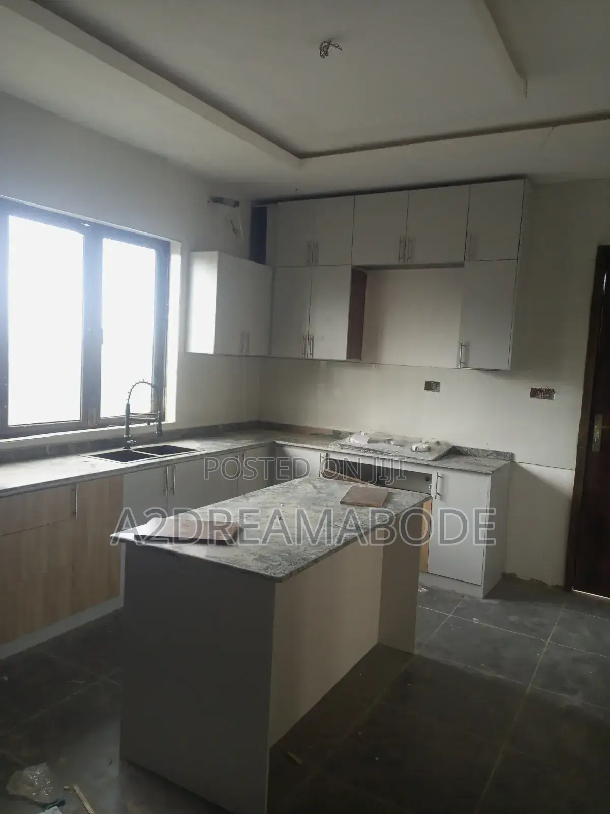 5bdrm Duplex in Ogudu Gra for sale in Ogudu