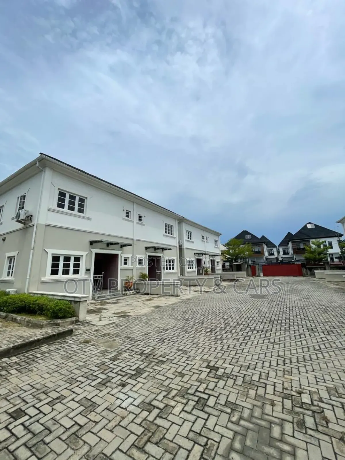 8 Unit of 4 Bedroom Duplex in Lekki for Rent in Lekki
