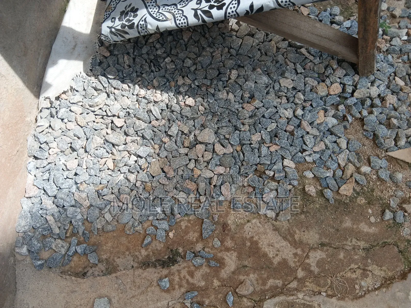 Banana Island Plots 4 Sale Non Water Front in Banana Island