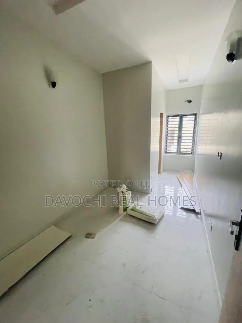 2bdrm Apartment in Ikota for rent in Ikota