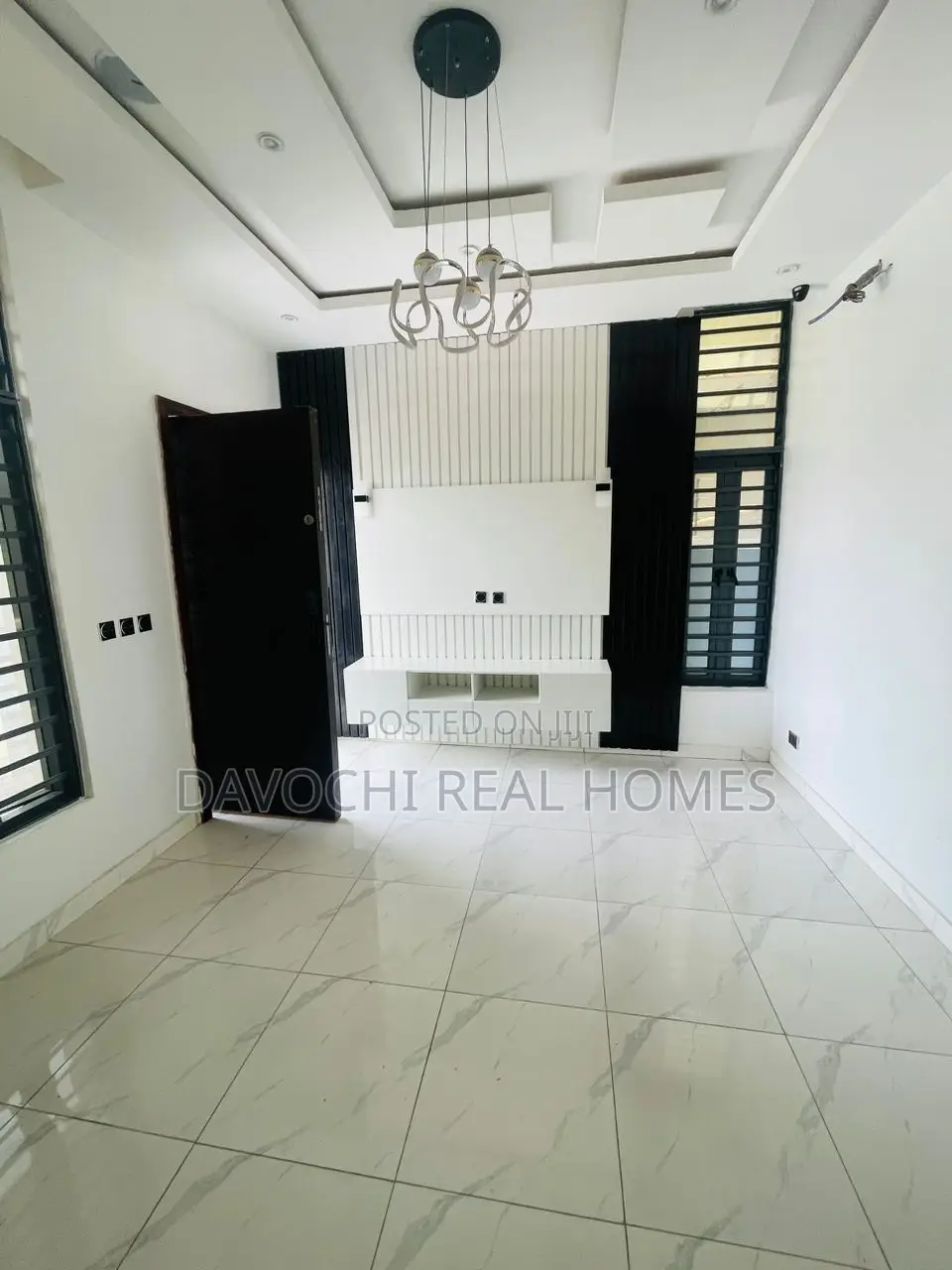4bdrm Duplex in Ikota for rent in Ikota