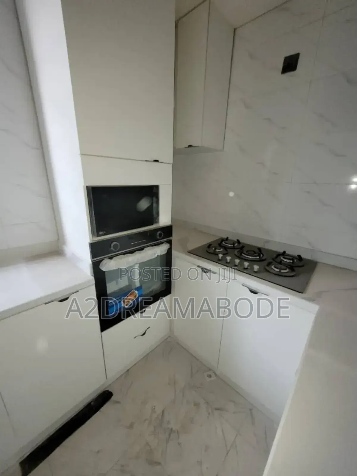 4bdrm Duplex in Opebi, Ikeja for sale in Ikeja