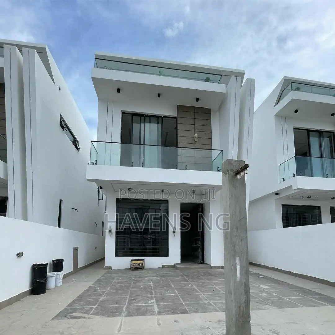 4bdrm Duplex in Lekki Phase 1 for sale in Lekki Phase 1