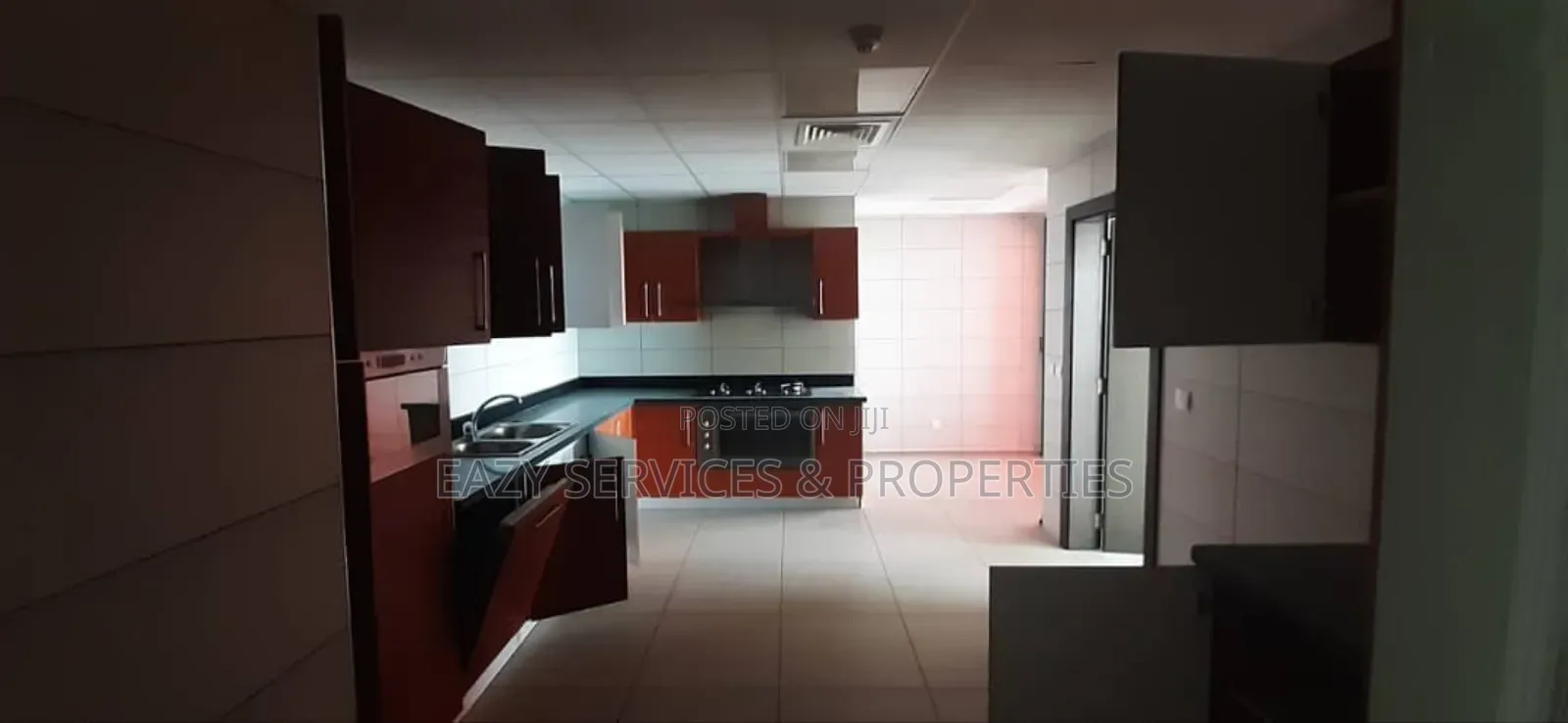 8bdrm Apartment in Ocean Parade Towers, for sale in Banana Island