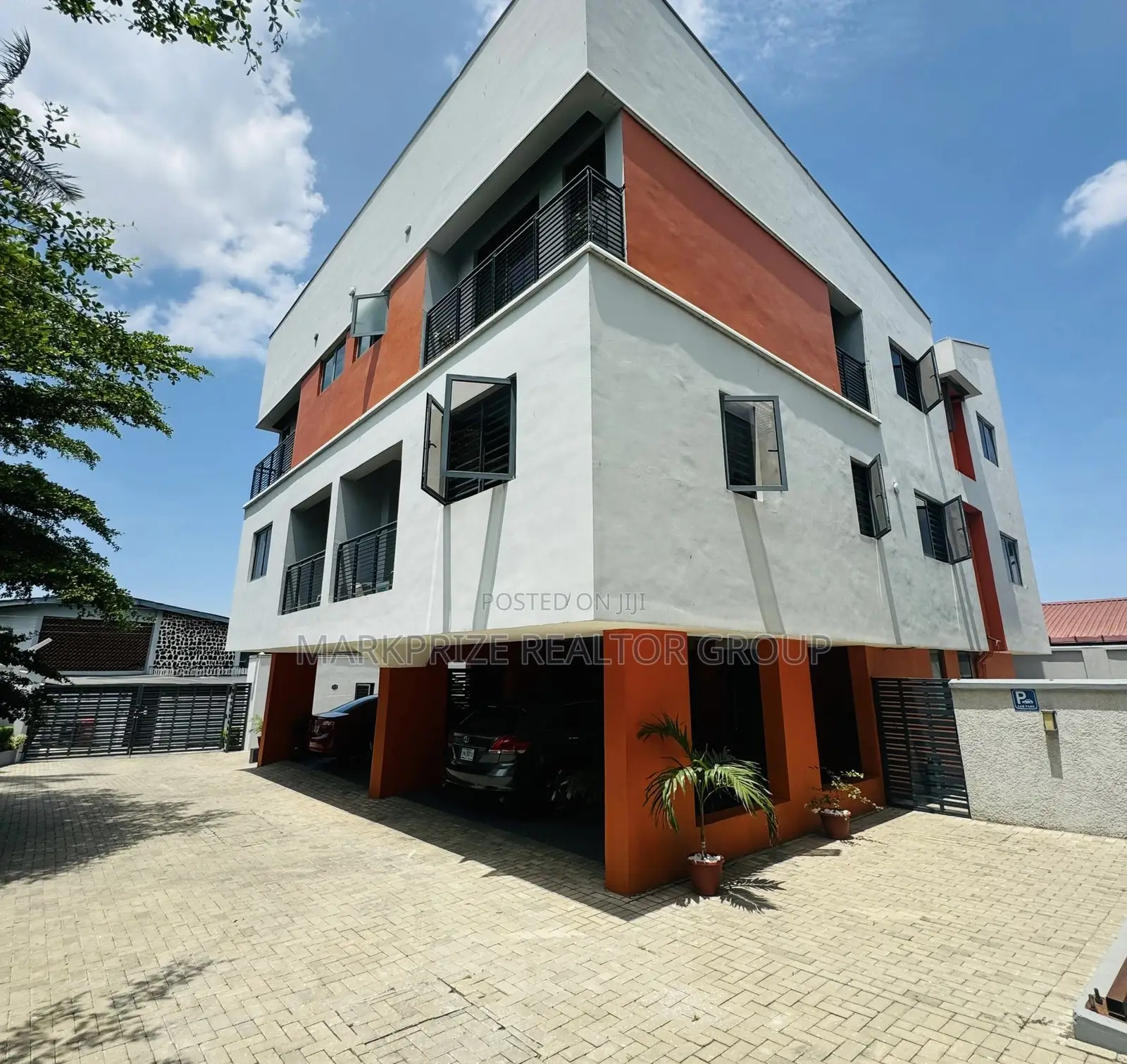4bdrm Duplex in Maryland Lagos for sale in Maryland