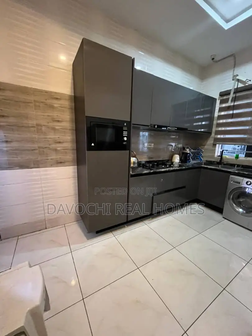 4bdrm Duplex in Oral Extension, for rent in Lekki Phase 2