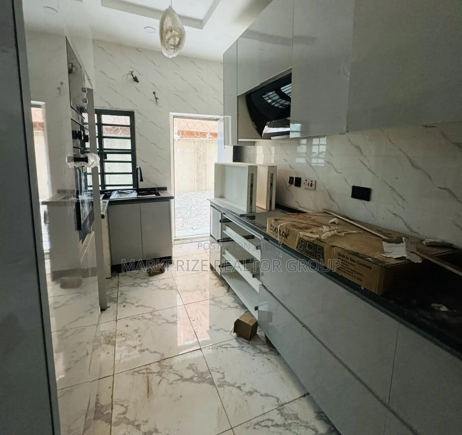 4bdrm Duplex in Ogba Lagos for sale in Ogba