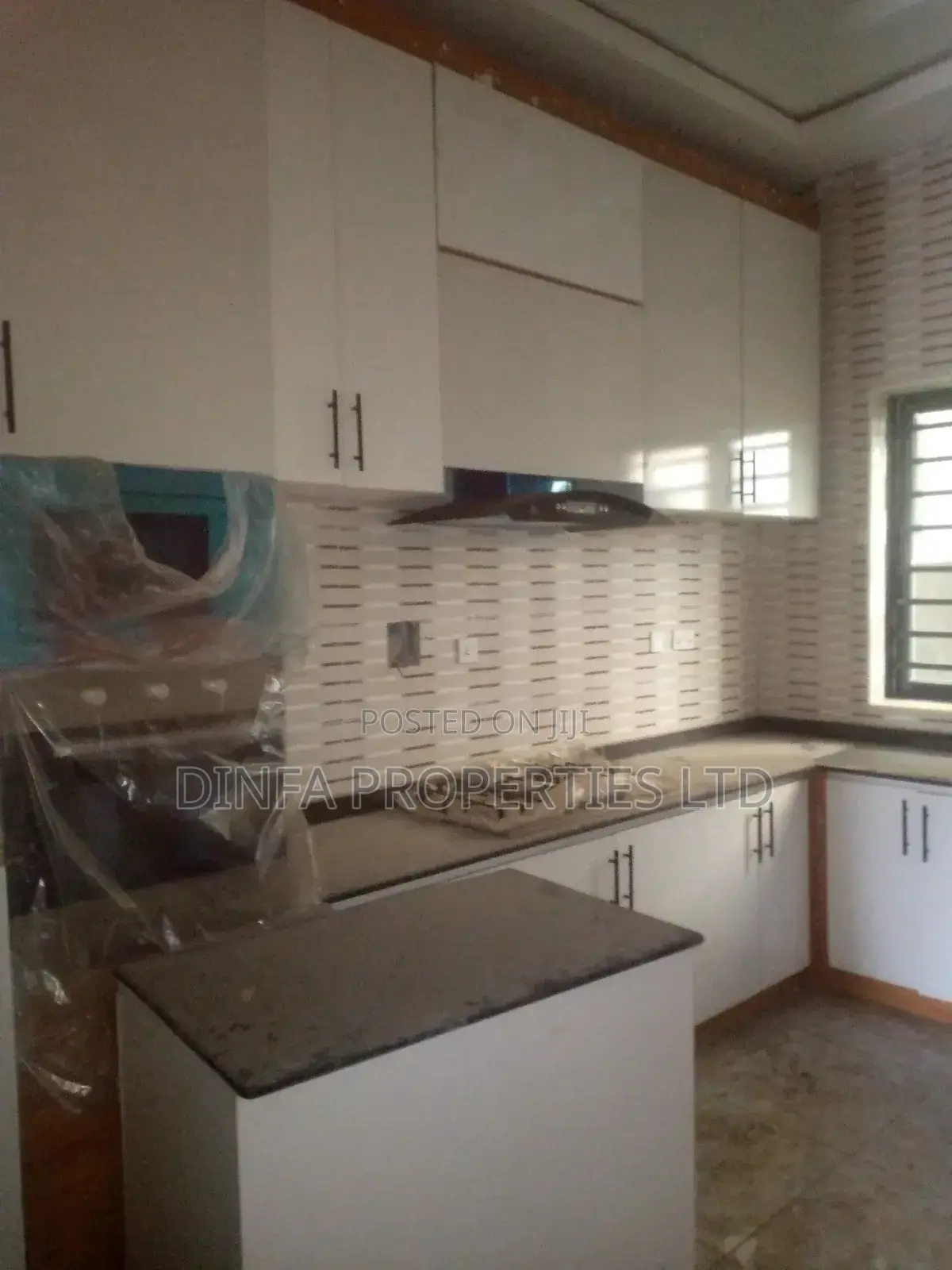 4bdrm Duplex in Orchid, Ikota for sale in Ikota