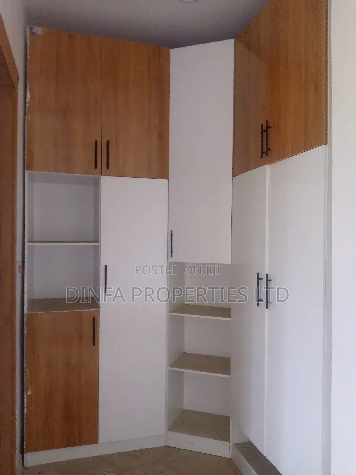 4bdrm Duplex in Orchid, Ikota for sale in Ikota