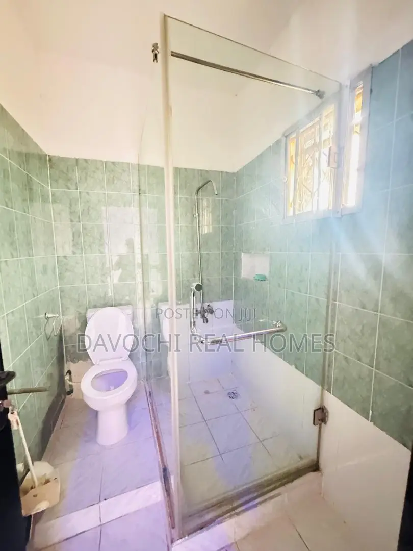 Furnished 4bdrm Duplex in Vgc, Lekki Phase 2 for rent in Lekki Phase 2