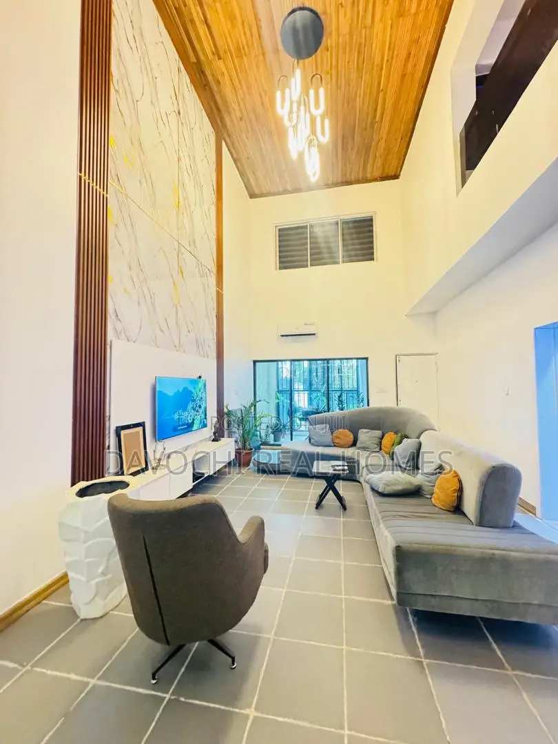 Furnished 4bdrm Duplex in Vgc, Lekki Phase 2 for rent in Lekki Phase 2