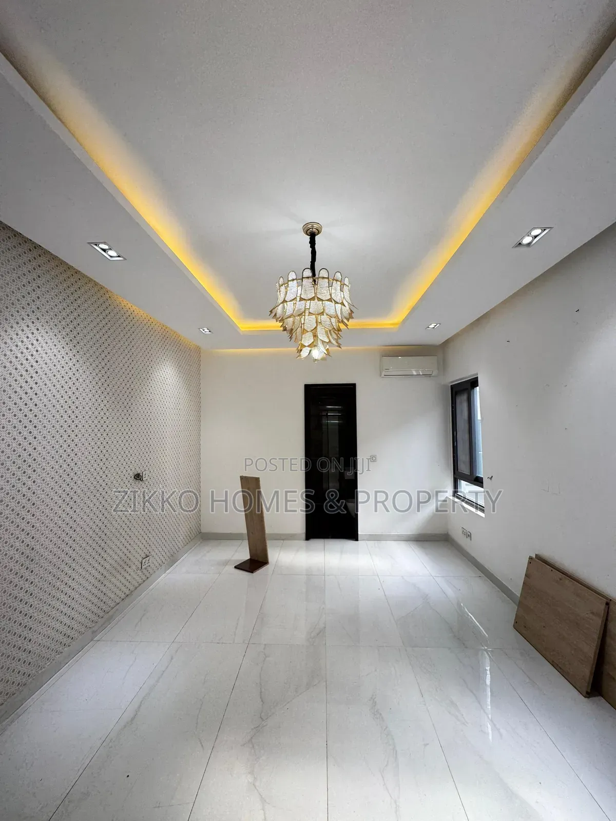 5bdrm Duplex in Old Ikoyi for sale in Ikoyi
