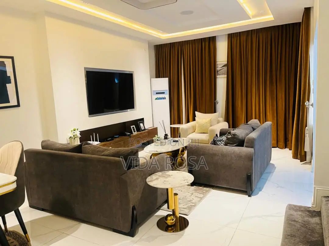 Furnished 3bdrm Apartment in Abraham Adesanya Estate for sale in Abraham Adesanya Estate