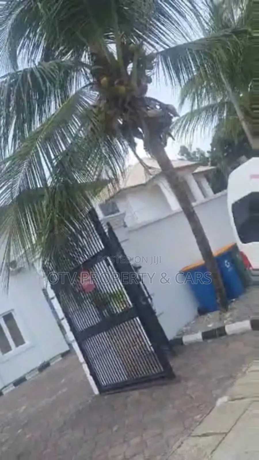 Furnished 10bdrm Duplex in Lekki Phase 1 for sale in Lekki Phase 1