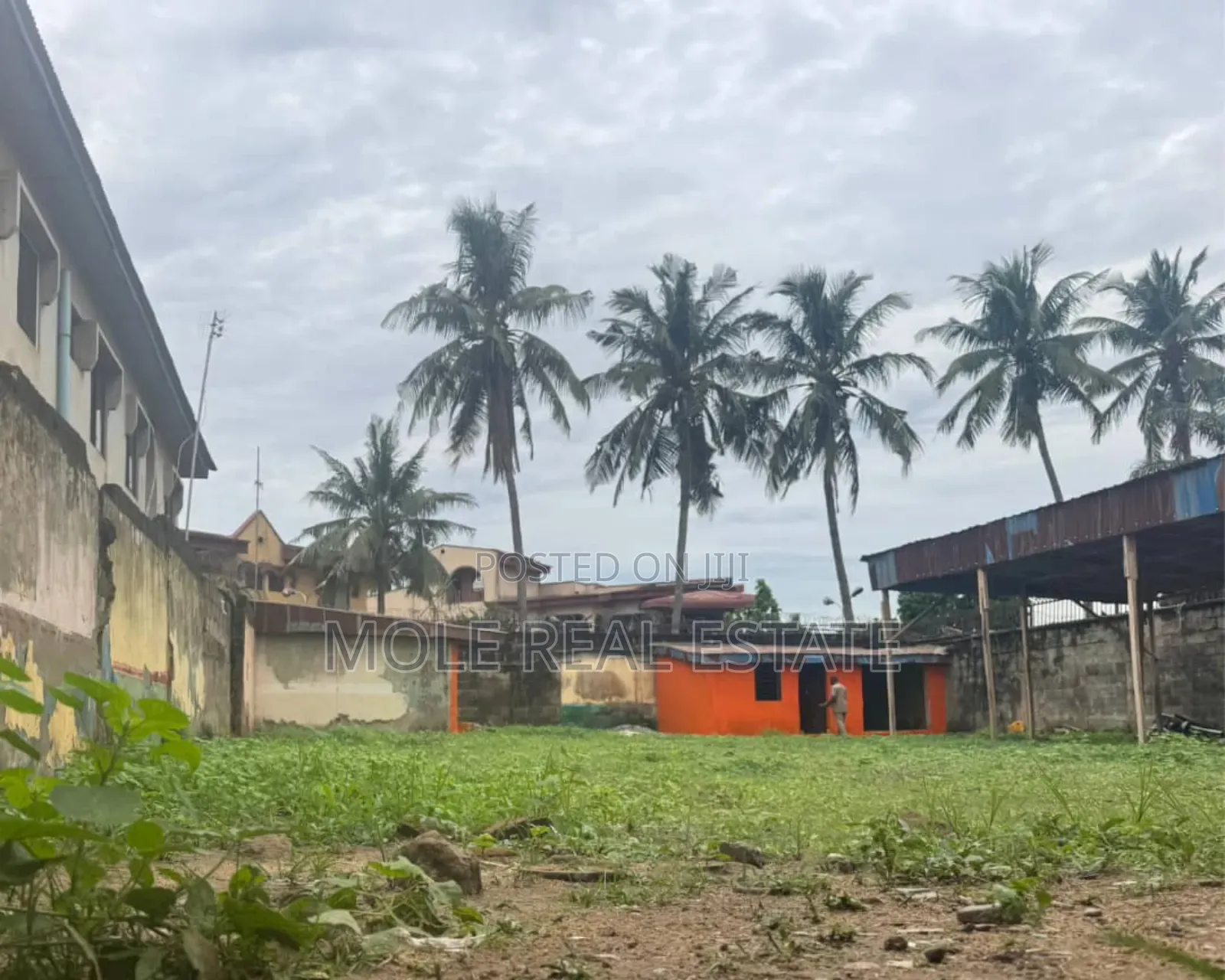 600sqm Plot 4 Sale Carwash Bustop Ishefri Egbeda in Egbeda