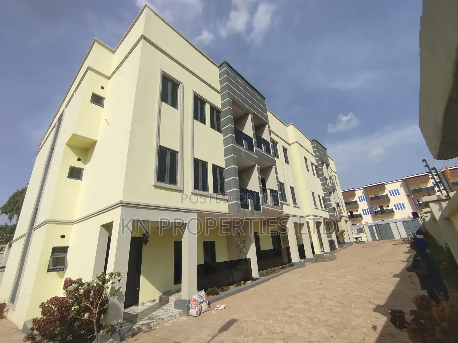 5bdrm Duplex in Gaduwa for rent in Gaduwa