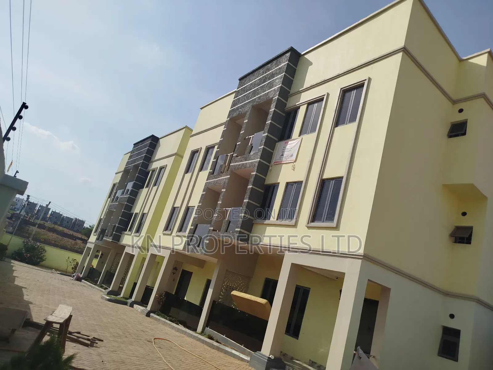 5bdrm Duplex in Gaduwa for rent in Gaduwa