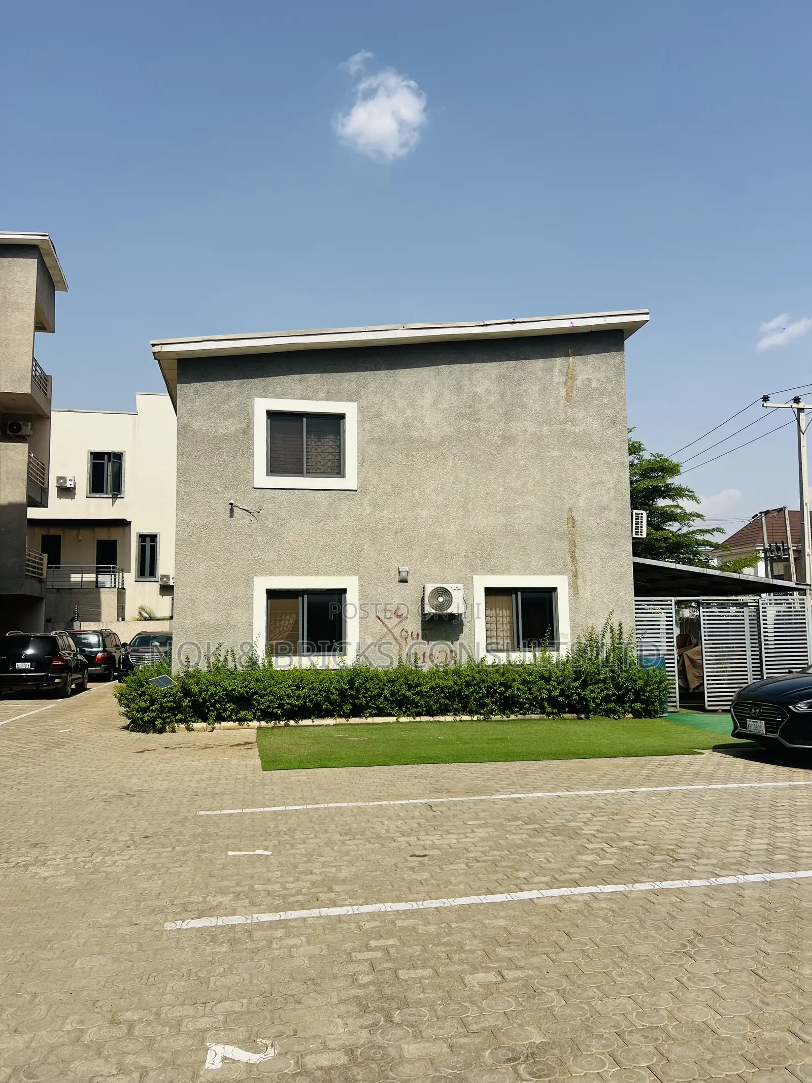 4bdrm Block of Flats in Naya Court Jahi for sale in Jahi