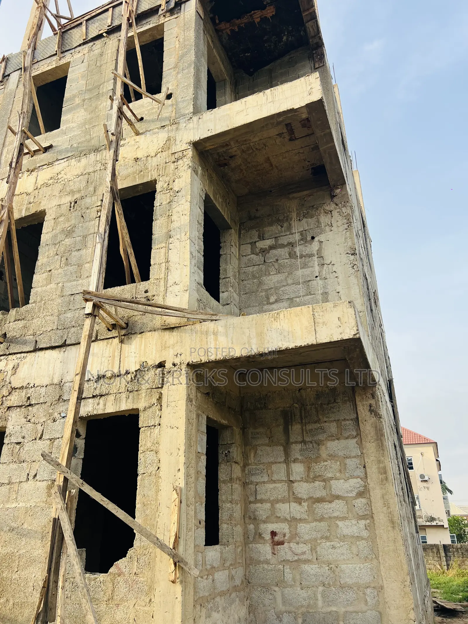 3bdrm Block of Flats in Nivada, Life Camp for sale in Life Camp