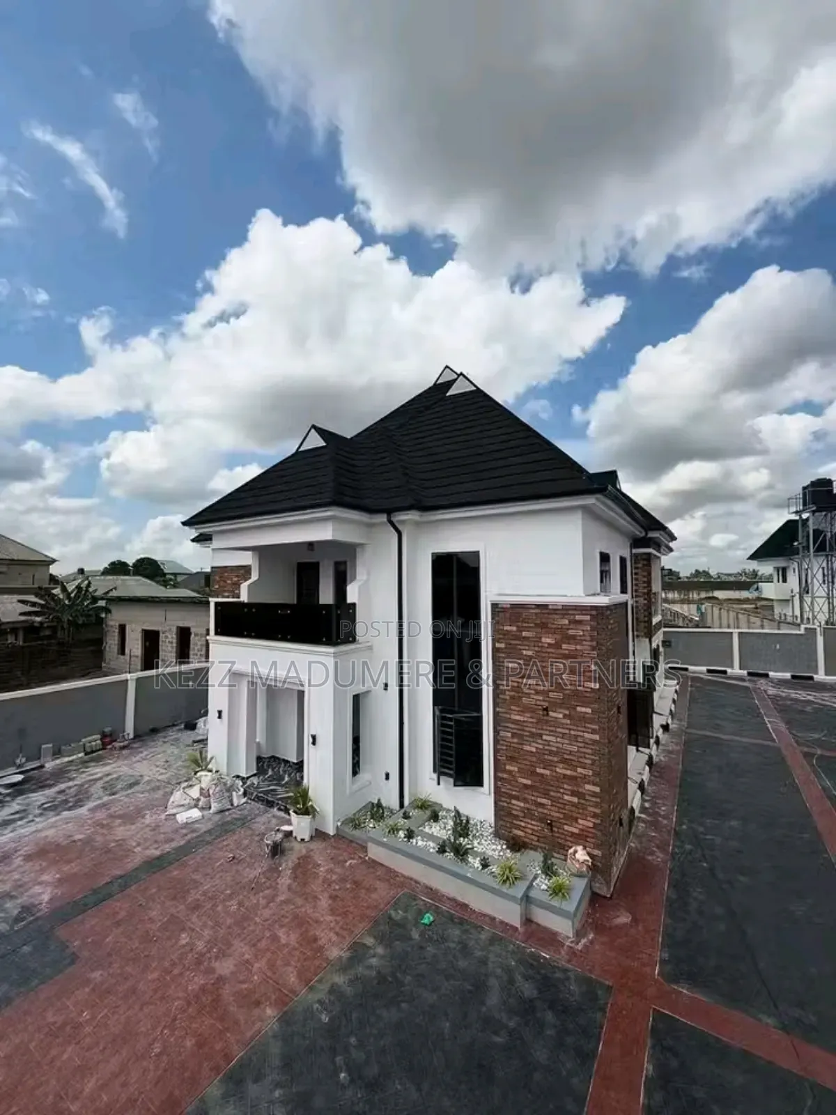 6bdrm Duplex in Eliozu Port Harcourt for sale in Port-Harcourt