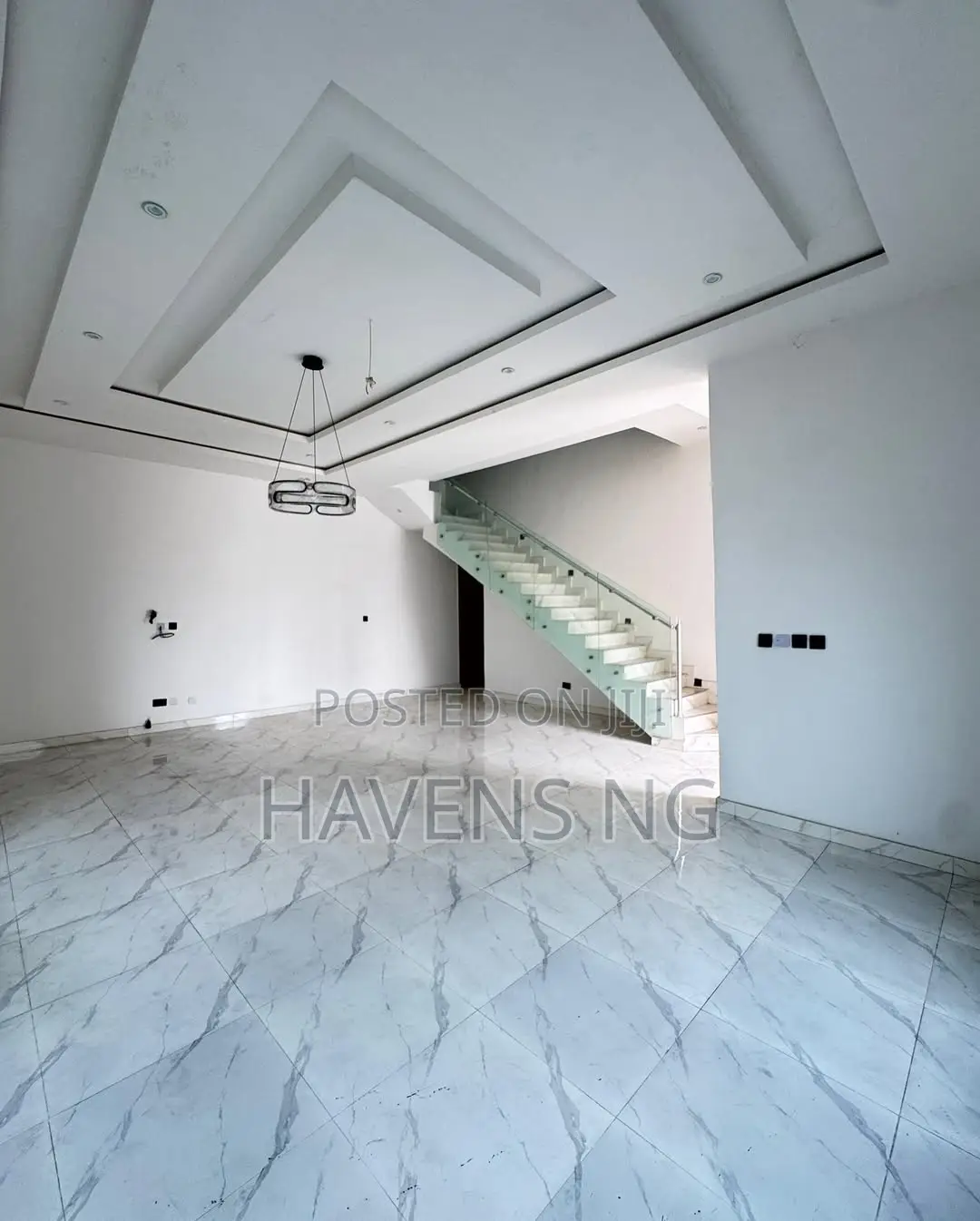 5bdrm Duplex in Ado / Ajah for sale in Ado / Ajah