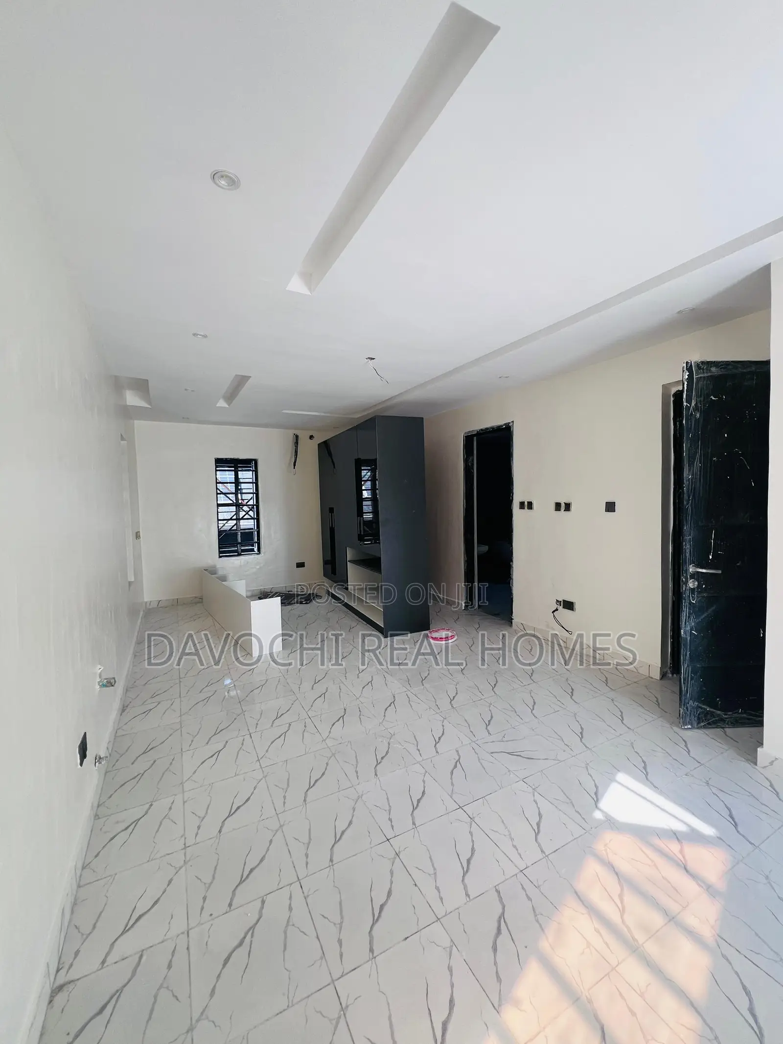 4bdrm Duplex in Orchid Road, Lekki Phase 2 for rent in Lekki Phase 2