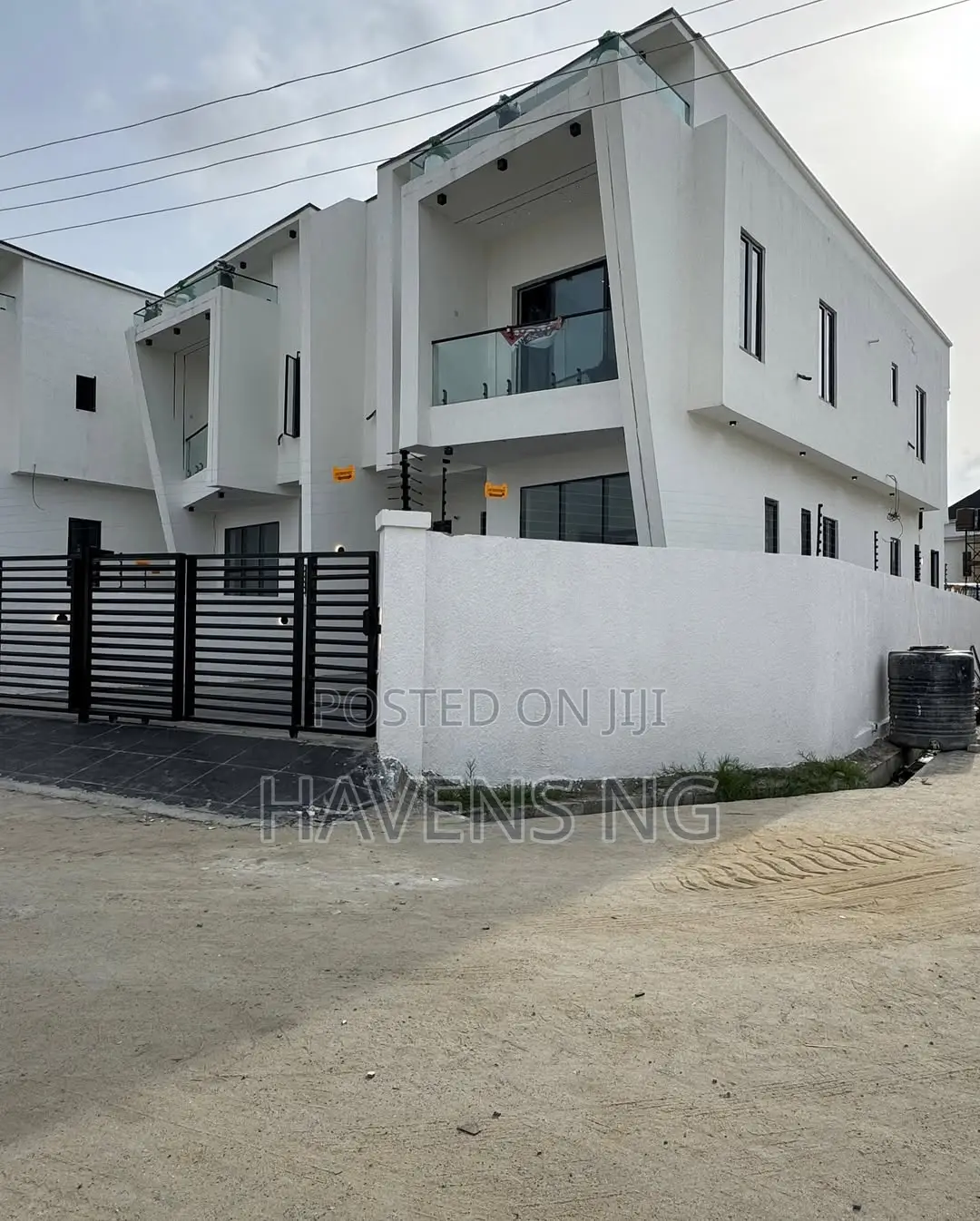 4bdrm Duplex in Abraham Adesanya Estate for sale in Abraham Adesanya Estate