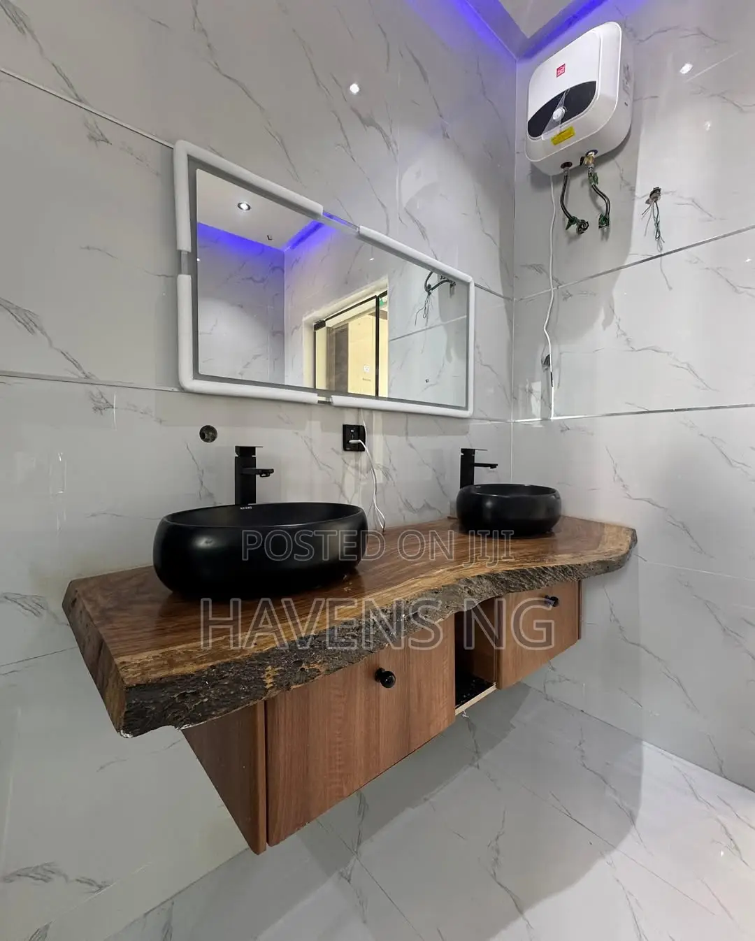 5bdrm Duplex in Ado / Ajah for sale in Ado / Ajah