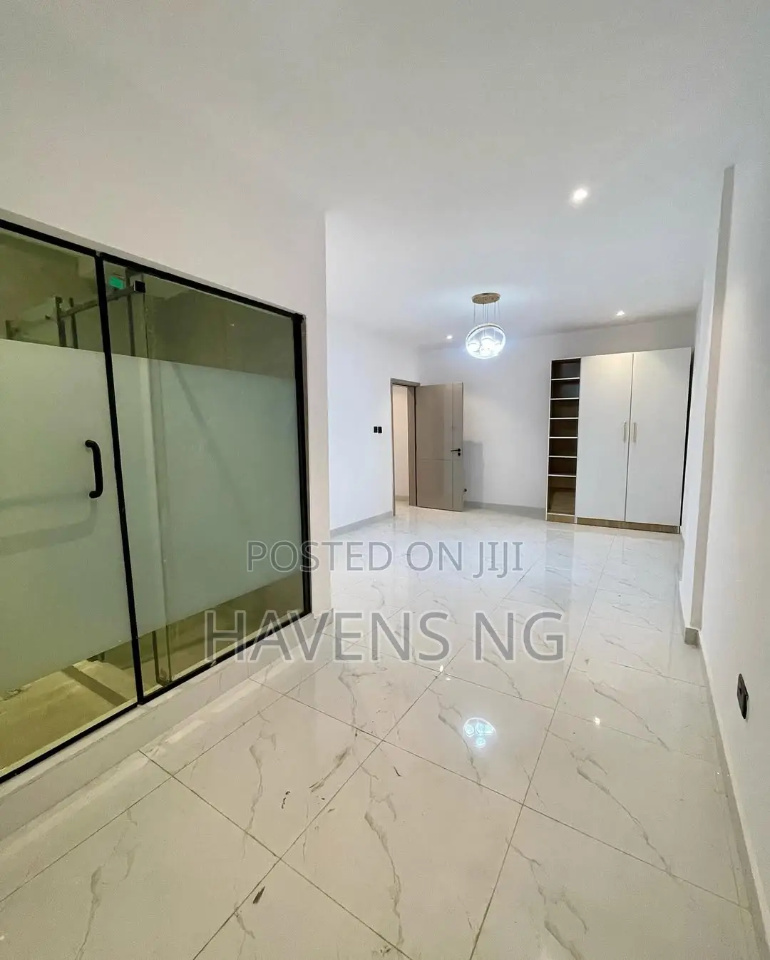 3bdrm Maisonette in Lekki Phase 1 for sale in Lekki Phase 1