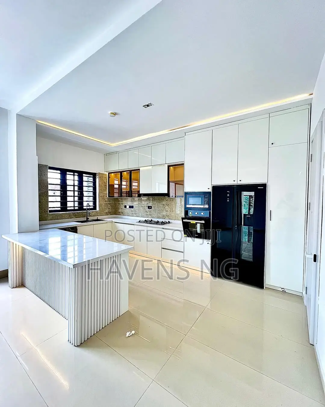3bdrm Apartment in Lekki Phase 1 for sale in Lekki Phase 1