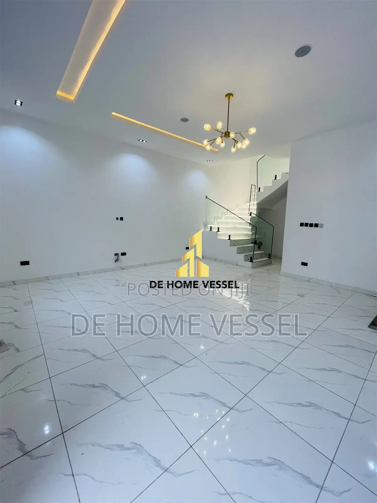 4bdrm Duplex in Ikota for sale in Ikota