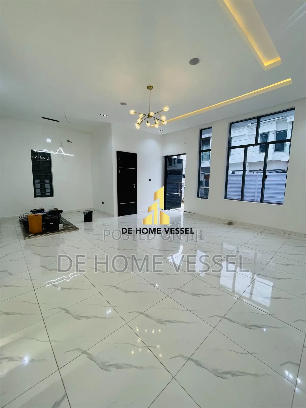 4bdrm Duplex in Ikota for sale in Ikota