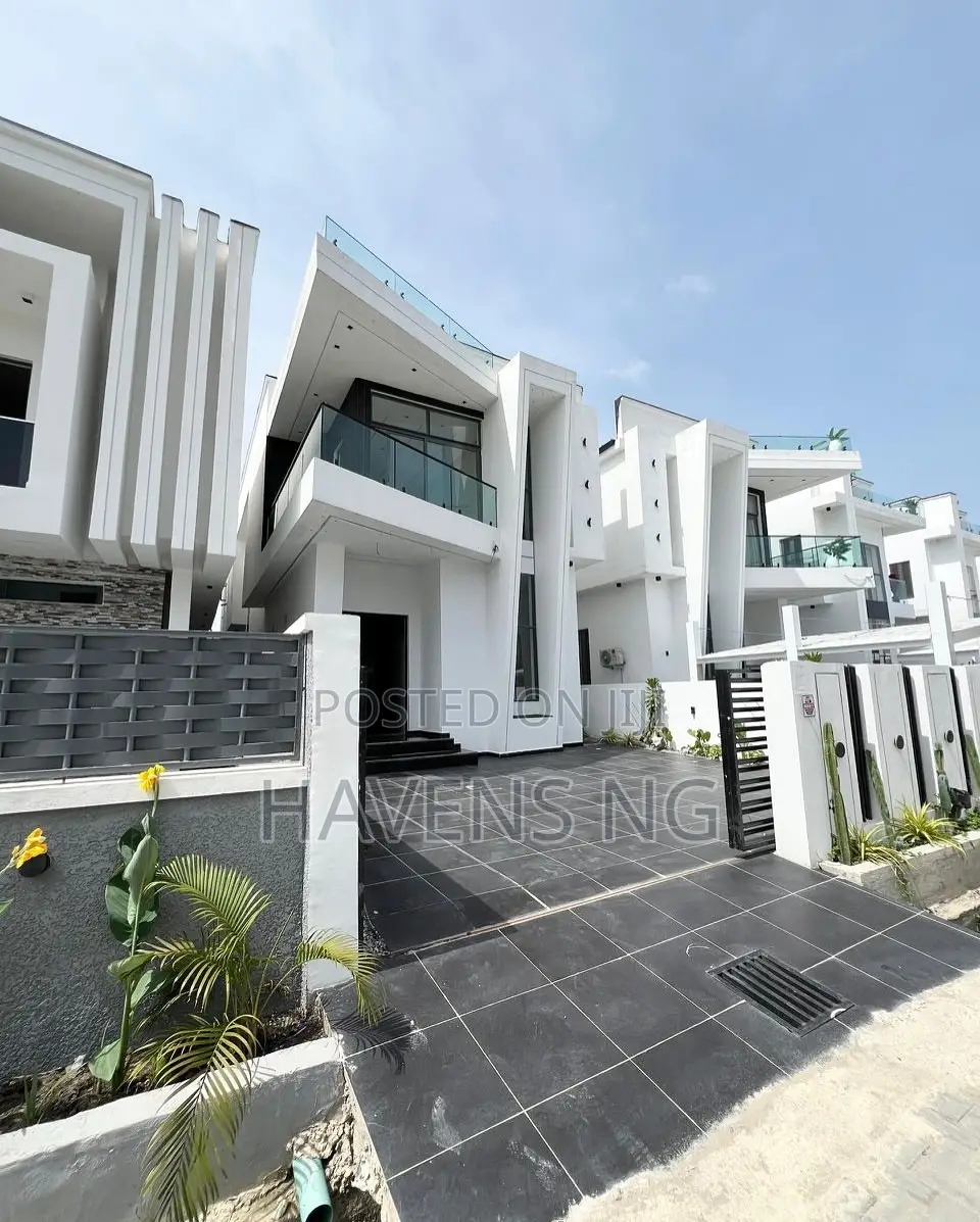 5bdrm Duplex in Ado Ajah for sale in Ado / Ajah