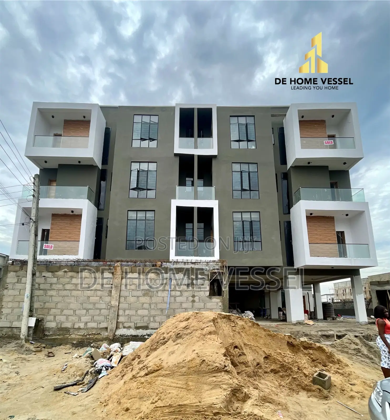 2bdrm Apartment in Ikota for sale in Ikota