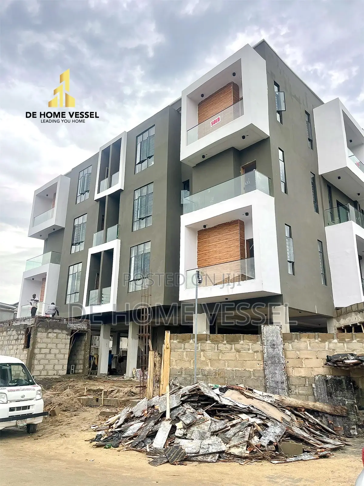 2bdrm Apartment in Ikota for sale in Ikota